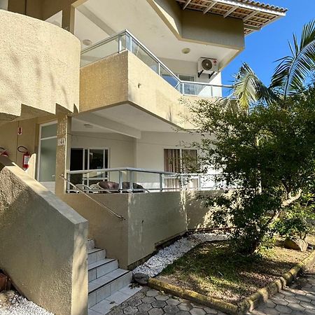 Apto Em Condominio No Centro De Bombinhas, Proximo Da Praia エクステリア 写真