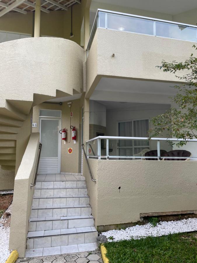 Apto Em Condominio No Centro De Bombinhas, Proximo Da Praia エクステリア 写真