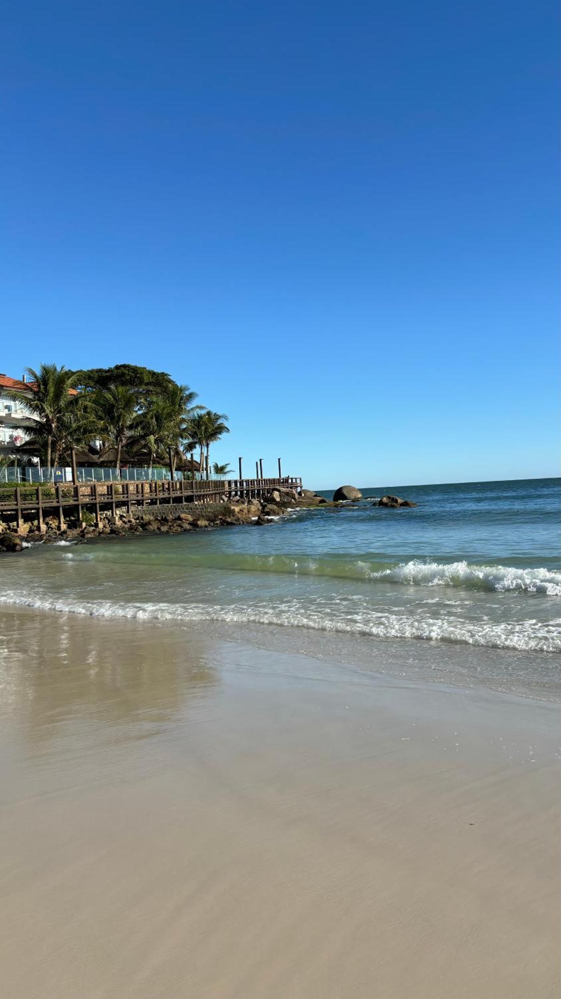 Apto Em Condominio No Centro De Bombinhas, Proximo Da Praia エクステリア 写真